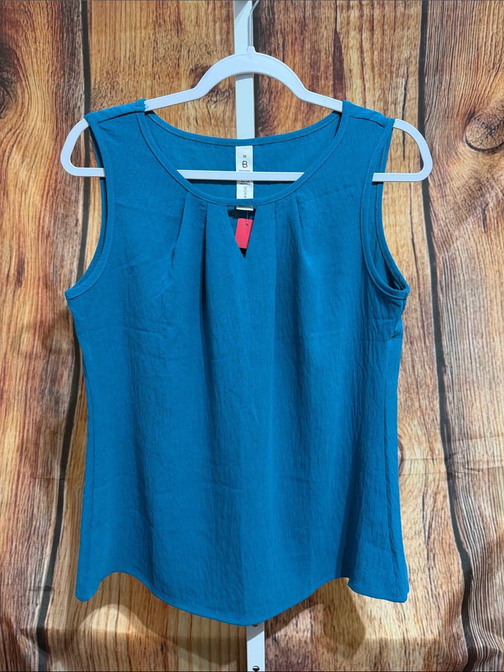 🚨(4/$10) Blooming Jelly Sleeveless Blouse Size M